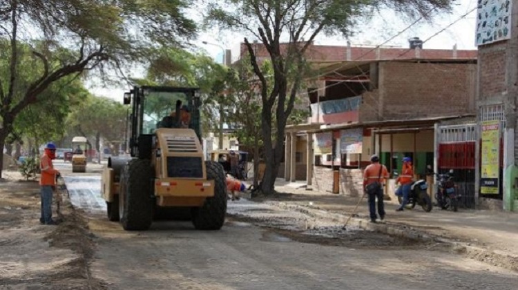 Piura: hallan perjuicio de S/2,5 millones en rehabilitación de pista dañada por El Niño costero