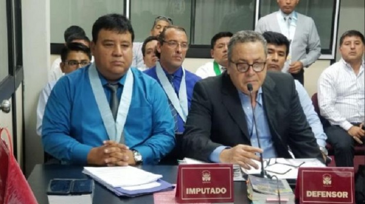 Piura: sentencian a 4 años de prisión suspendida al ex presidente regional Javier Atkins