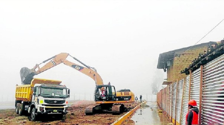 La Contraloría detecta riesgos en la construcción de dos hospitales de Piura