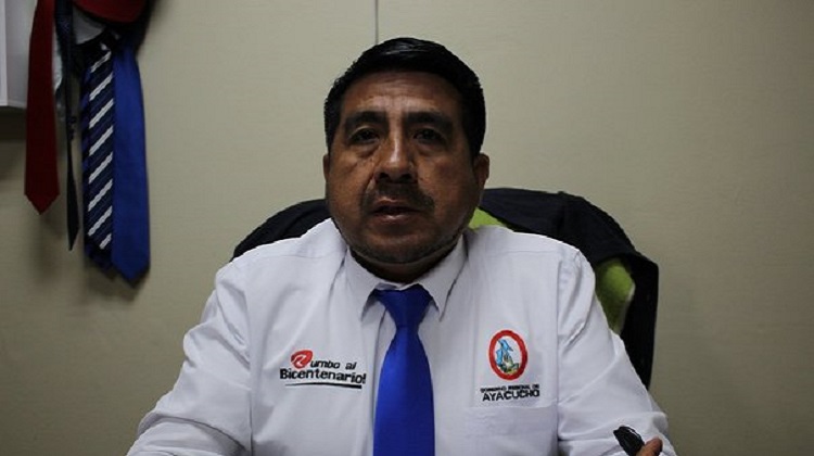 Ayacucho: 60 instituciones educativas perjudicadas por expedientes mal elaborados