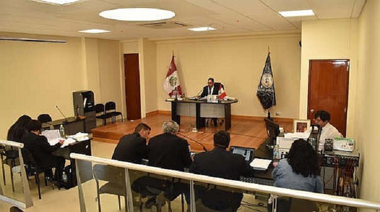 Arequipa: Condenan a dos exfuncionarios de Río Grande por pactar compra de repuesto