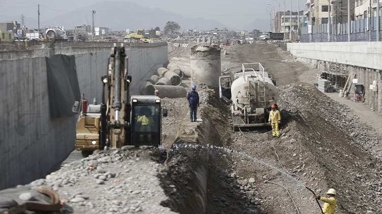 Inversión pública: Hay S/ 9,500 millones con luz verde, pero sin contratos para obras y compras