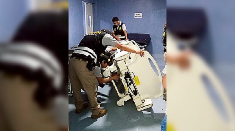 Ejército compra equipos y mobiliarios usados y sucios para Hospital Militar