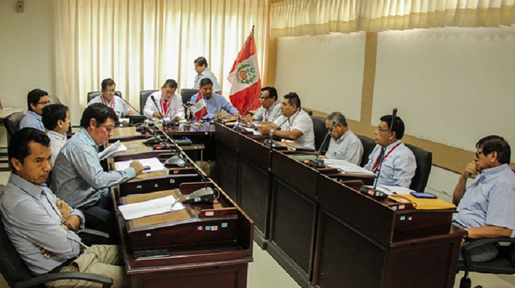 Gobernador y gerente no se salvarán de ser investigados por el Consejo Regional