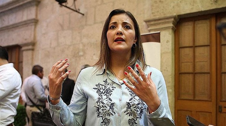 Involucran a Yamila Osorio y su madre en caso de kits escolares