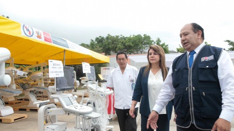 Minsa entrega equipos para repotenciar los establecimientos de salud de Lima Norte