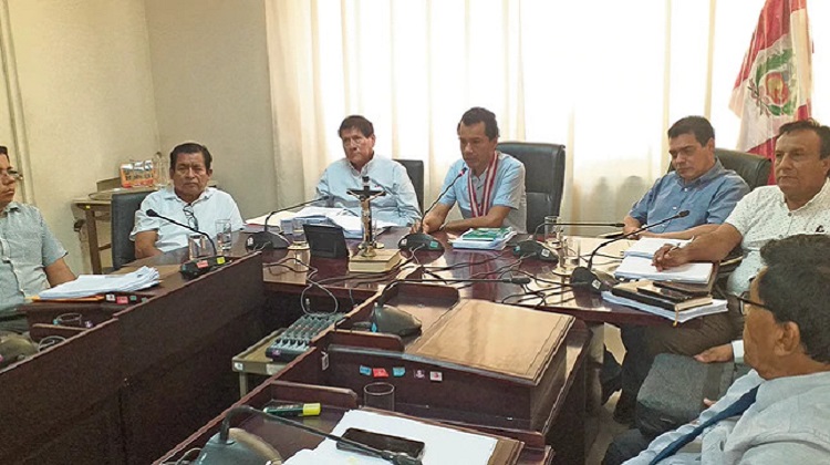 Hallan presuntas faltas en funcionarios del Proyecto Especial Chira-Piura en obra de canal Escobar