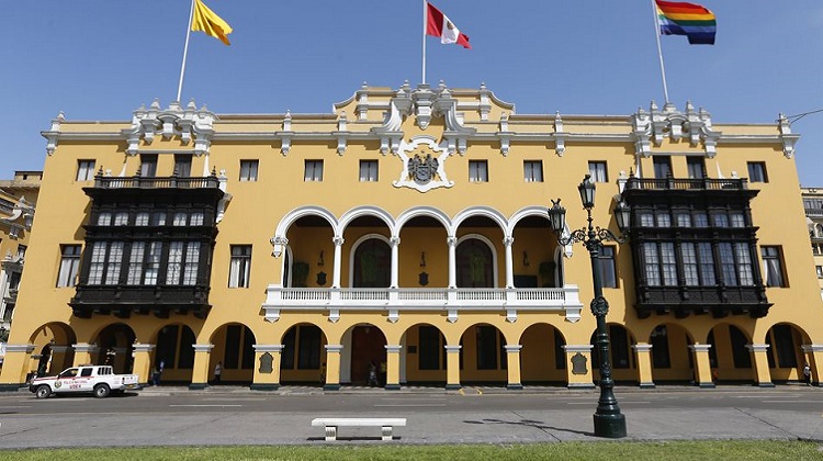 Municipalidad de Lima sostiene que gasto millonario en uniformes para su personal fue por un laudo de obligatorio cumplimiento