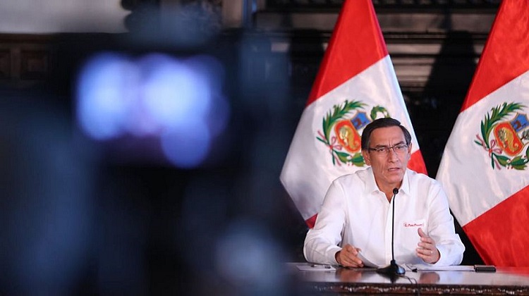Vizcarra pide a Contraloría supervisar compras por emergencia