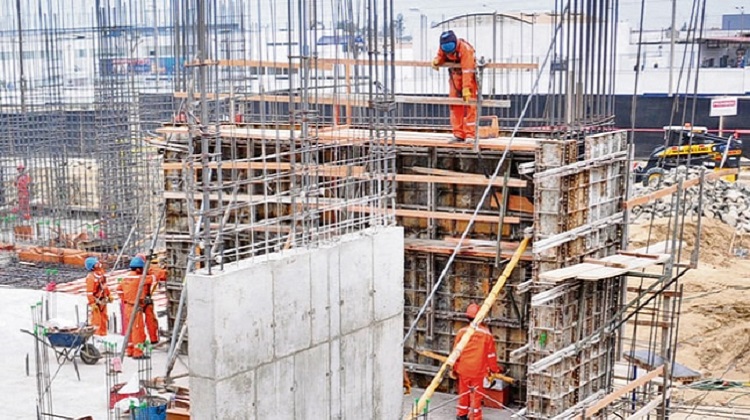 Autoridades y el reto de gastar S/ 25 mil mllns para paliar crisis