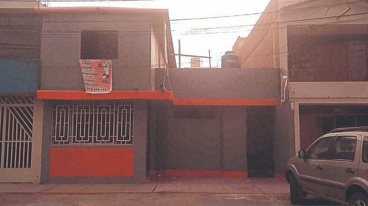 Descubren que en domicilio consignado por proveedora funciona un negocio de tipeos