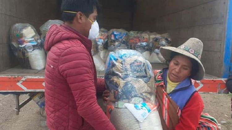 Pese a carencias de la población, 411 municipios no ejecutan presupuesto destinado a compra de canastas