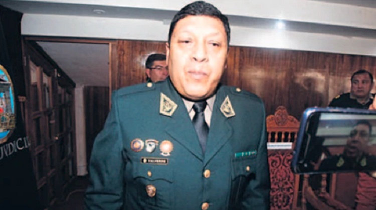 Destituyen a jefe PNP de Puno por compras digitadas