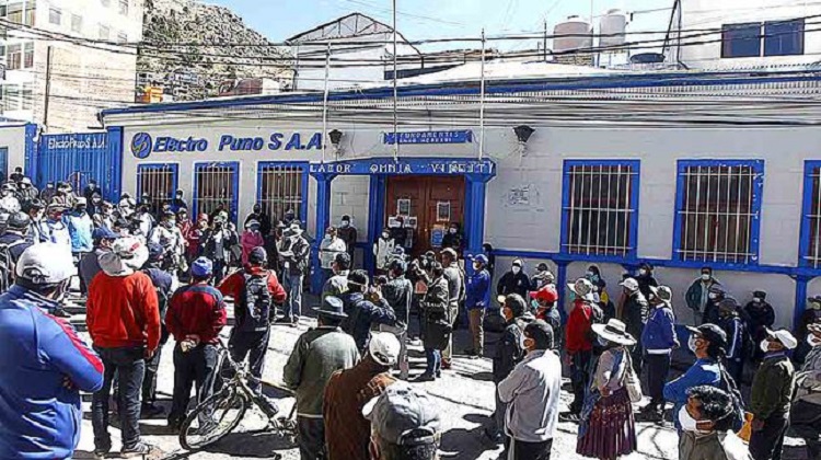 Electro Puno mantiene contrato con empresa inhabilita por Osce