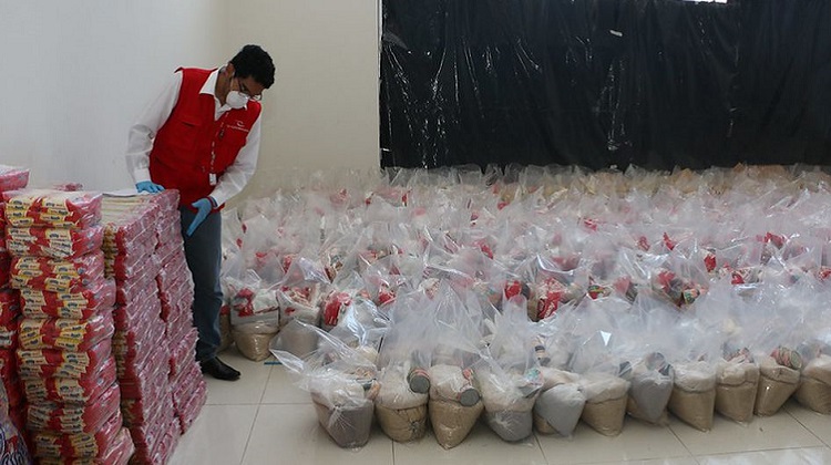 Más de 1,000 funcionarios públicos fueron beneficiados con canastas de víveres