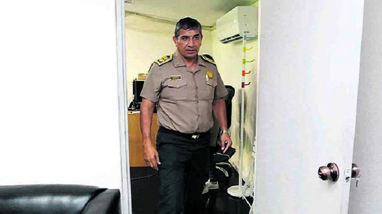 Según el reglamento, jefe policial de Arequipa Victor Zanabria debe dejar el cargo