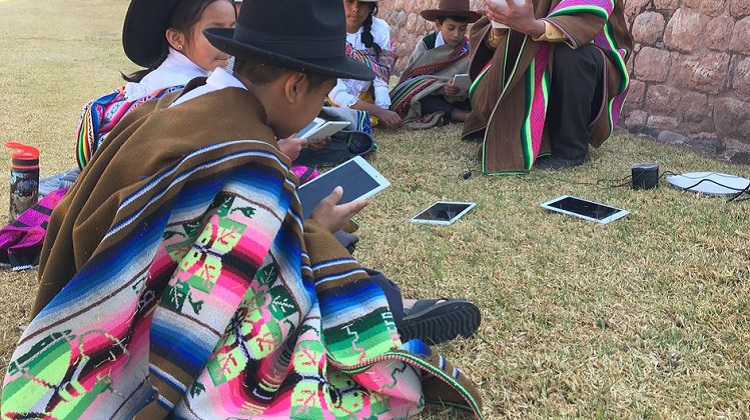 Contraloría formula observaciones al proceso de compra de tabletas a cargo del Ministerio de Educación