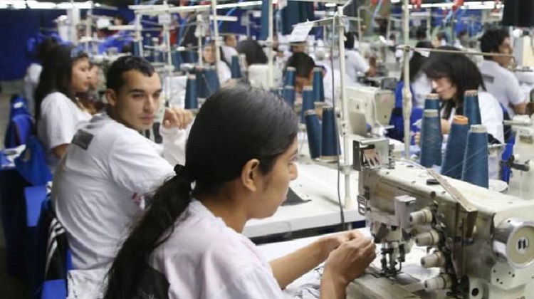 Compras a MyPerú: Destinarán cerca de 900 millones de soles para dinamizar a las mypes