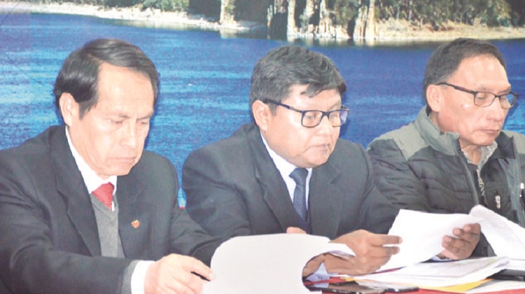 Hospital Regional Manuel Núñez Butrón : Licitación corre el riesgo de anularse