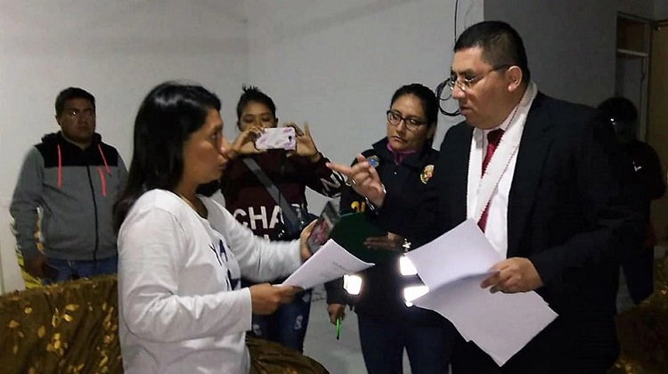 Piura: Alcaldesa de Lobitos, investigada por presunto direccionamiento de obras, sale de prisión