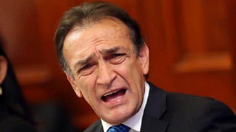 Héctor Becerril: fiscal de la Nación pide 36 meses de impedimento de salida del país para excongresista