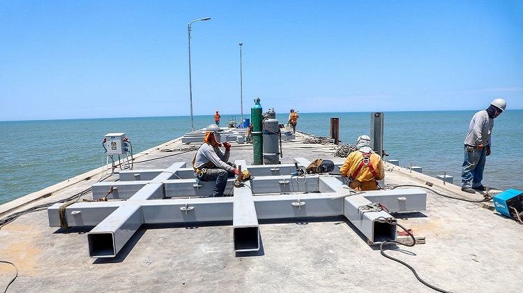 Ministro Salardi: mecanismo Gobierno a Gobierno puede mejorar infraestructura industrial