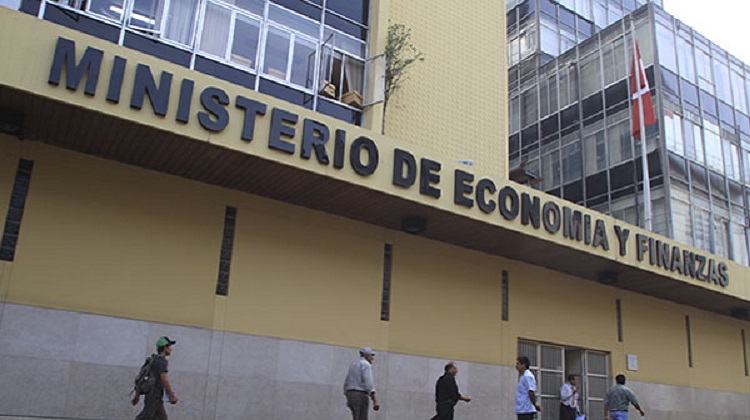 MEF denunciará malos manejos en presupuesto