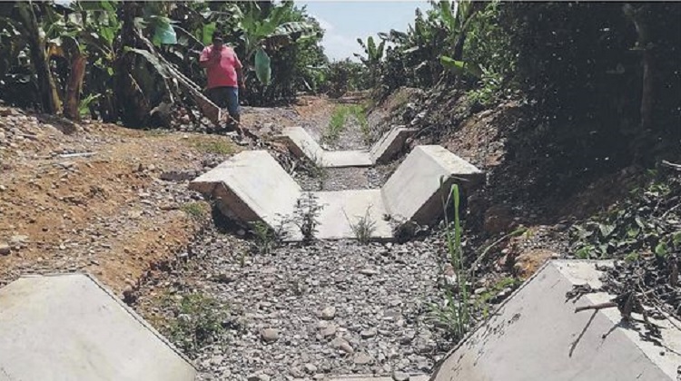 Obra millonaria del Gobierno Regional de Tumbes presenta fallas