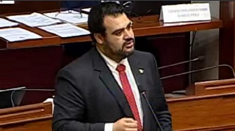 Comisión que investigará corrupción en obras de construcción comprenderá a seis gobiernos