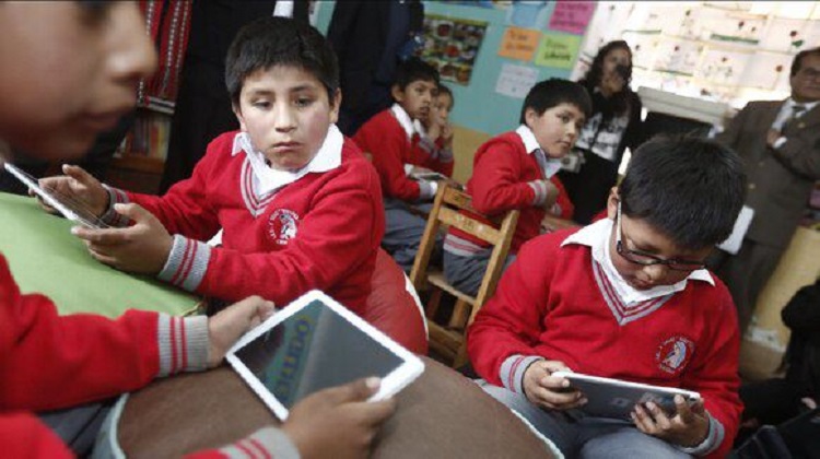 Minedu responde a Contraloría y asegura que ya cuenta con contenidos pedagógicos a incluirse en tablets