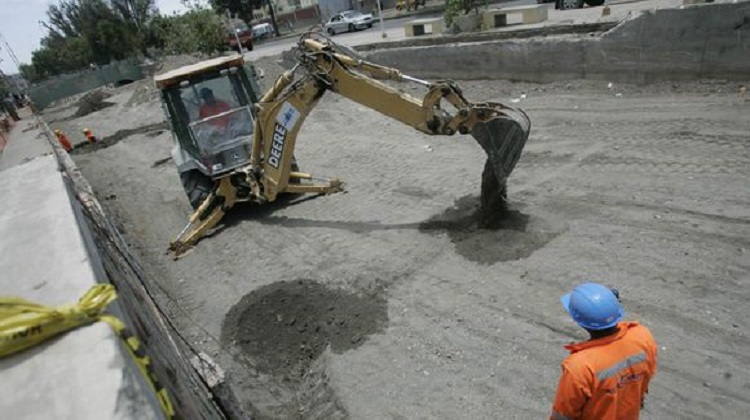 PCM habilitará observatorio para supervisar la ejecución de obras públicas en los tres niveles de gobierno
