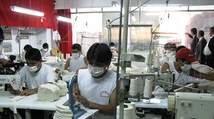 Compras MYPErú: 200 empresarios de Gamarra recibieron asesoría para convocatorias