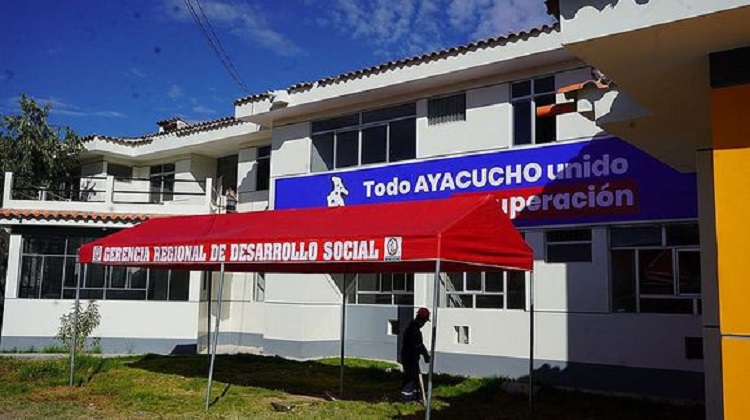 Continúa escándalo por presunta compra sobrevalorada de mascarillas en el hospital regional