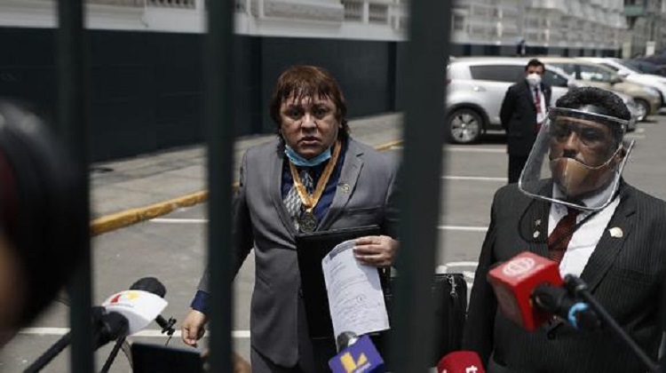Richard “Swing” no habría cumplido con el 95% de los eventos que justificaron su contratación