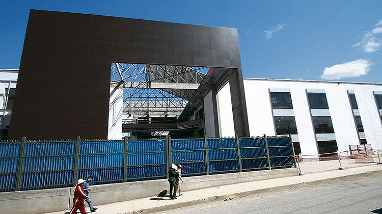 Obras licitadas por organismos internacionales quedaron paradas en Cusco