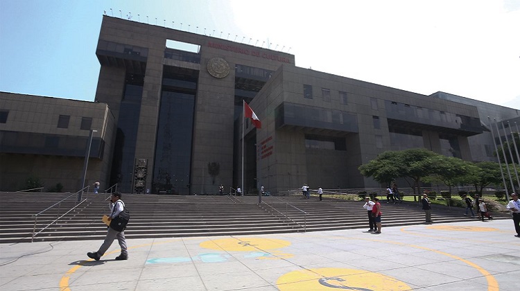 Empresa gana buena pro en Ministerio de Cultura con documentación falsa