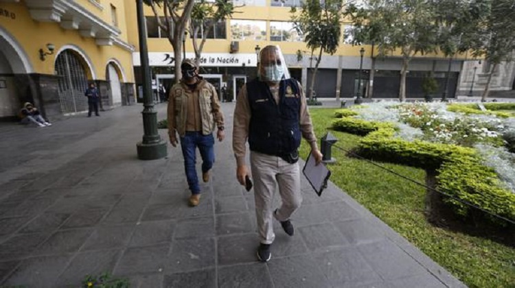 Fiscal Abia notifica a Vizcarra para que declare por presuntas irregularidades en compra de pruebas de COVID-19