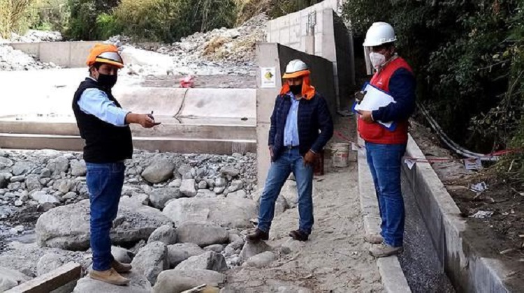 Moquegua: Advierten riesgos en obra a cargo de municipalidad