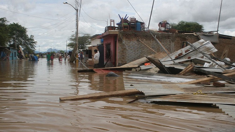 Balarezo: Urge acortar tiempos para construcción de defensas ribereñas
