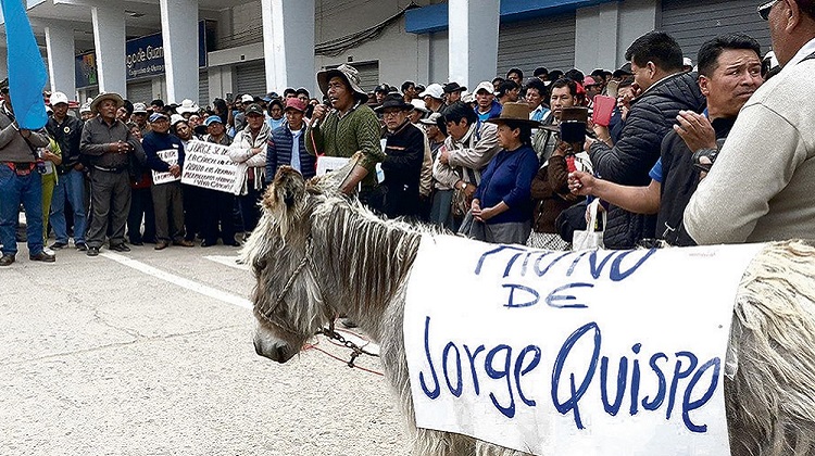 Cusco: población de Canchis protesta contra alcalde