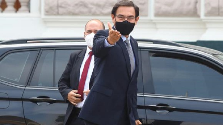 Comisión de Fiscalización aprueba informe para inhabilitar a Martín Vizcarra por diez años