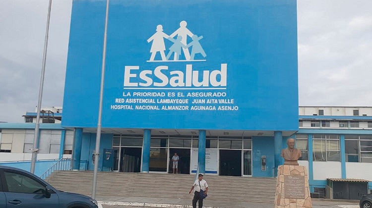 Lambayeque: observan contrato de servicio de terapia respiratoria en EsSalud