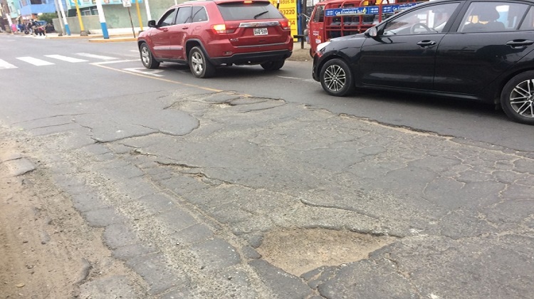 Contraloría detecta irregularidades en convenio para reparar diversas pistas del Callao