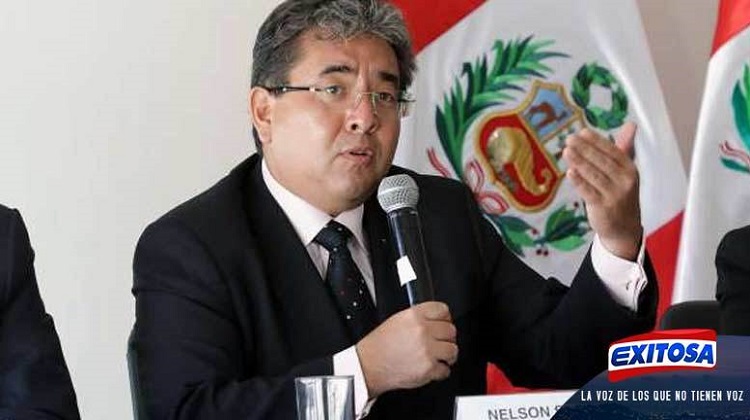 Contraloría: Hechos indicarían que se ha generado un tráfico de vacunas