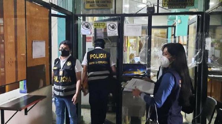 Junín: PNP interviene oficinas de la municipalidad de Satipo por presuntos actos de corrupción