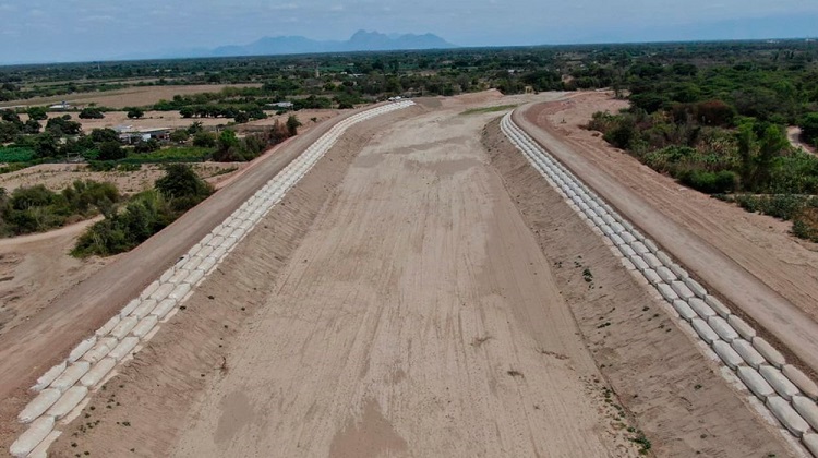 Lambayeque: culminan obras de dique y protección de geobolsas en Las Juntas