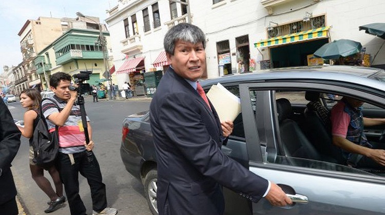 Caso Obrainsa: confirman impedimento de salida por un año contra Wilfredo Oscorima