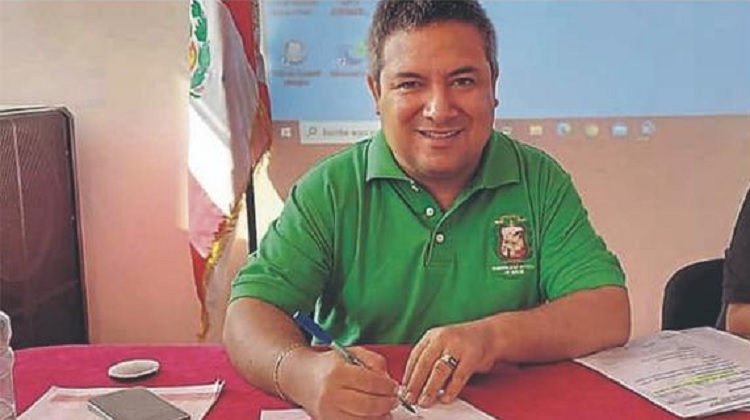 Investigarán a alcalde de Moche, Arturo Fernández