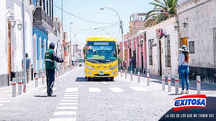 Arequipa: Costo de paraderos de MPA se duplicó en menos de un año