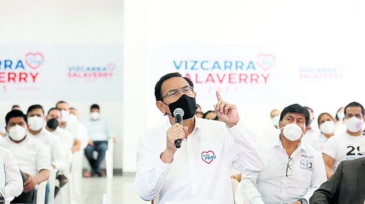 Fiscal pide 18 meses de cárcel para Martín Vizcarra por presuntos sobornos